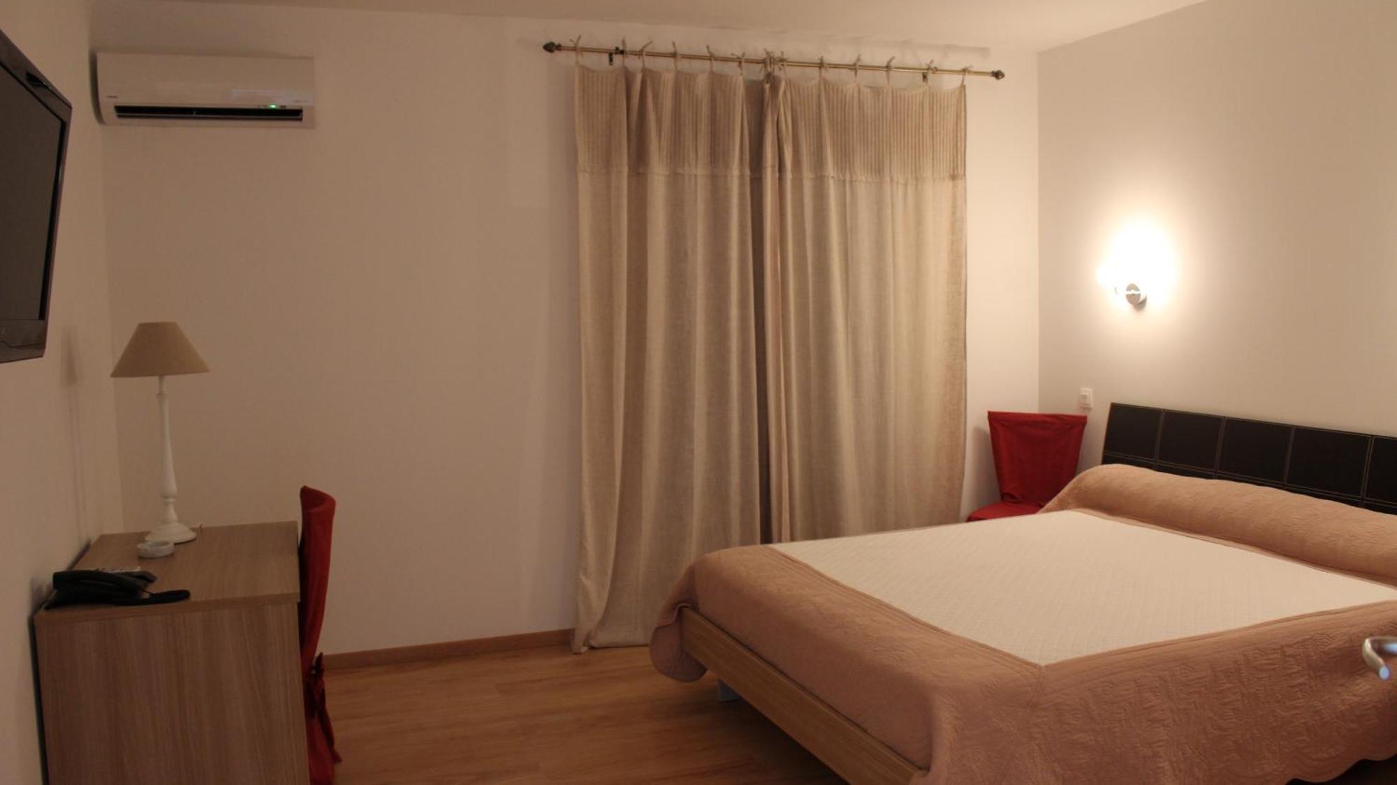 Castellu Hotel Lucciana  Cameră foto